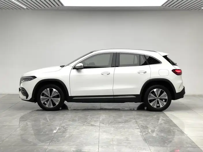 Mercedes-Benz EQA 2025 Model EQA 260 – фото 4