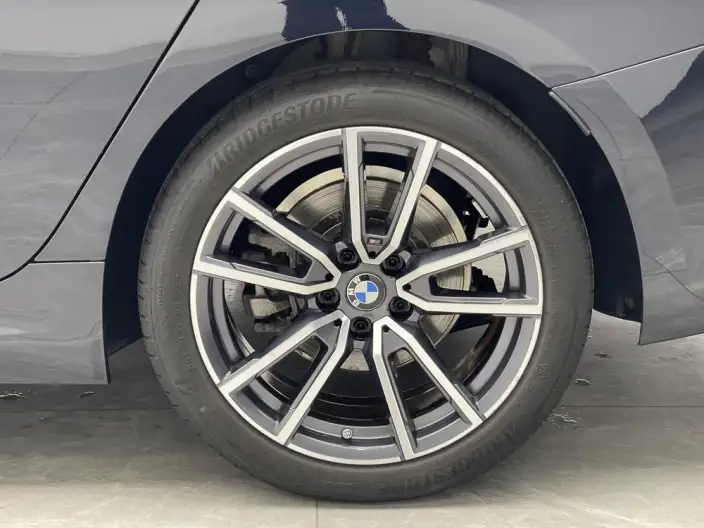 BMW 3 Series 2022 Model Facelift 325Li M Sports Set – фото 9