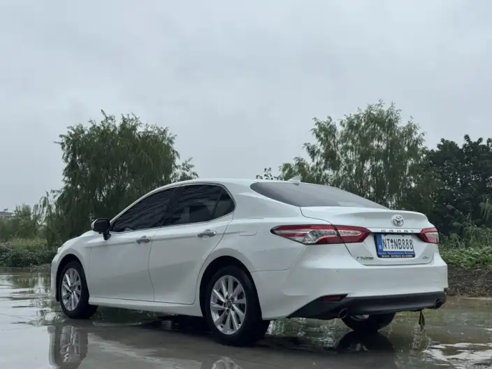 Toyota Camry 2021 Model 2.0G Deluxe Edition – фото 4
