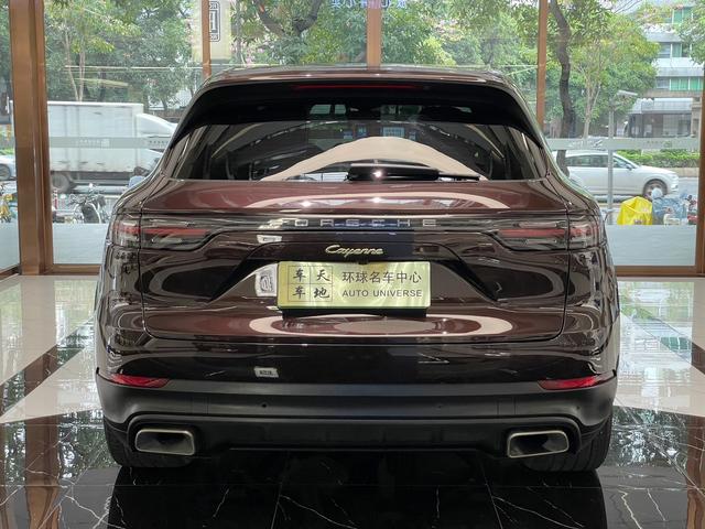 Cayenne E-Hybrid 2021 Cayenne E-Hybrid 2.0T – фото 7