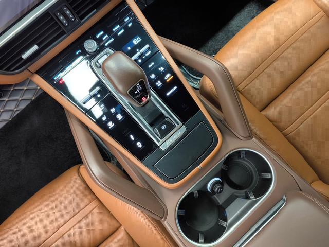 Cayenne E-Hybrid 2021 Cayenne E-Hybrid 2.0T – фото 12