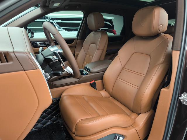 Cayenne E-Hybrid 2021 Cayenne E-Hybrid 2.0T – фото 17