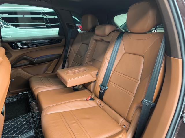 Cayenne E-Hybrid 2021 Cayenne E-Hybrid 2.0T – фото 18