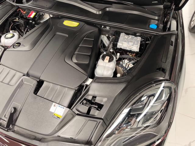 Cayenne E-Hybrid 2021 Cayenne E-Hybrid 2.0T – фото 33