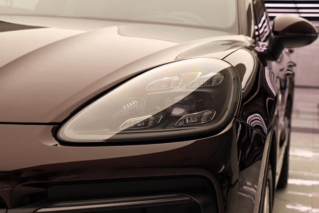 Cayenne E-Hybrid 2021 Cayenne E-Hybrid 2.0T – фото 35