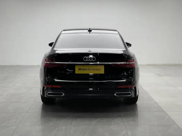 Audi A6L 2021 Model 45 TFSI quattro Exclusive Dynamic Model – фото 6