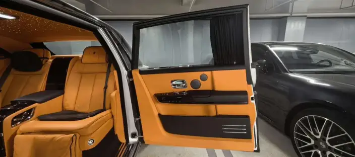 Phantom 2022 Model 6.7T Automatic 4WD 4 seat – фото 10