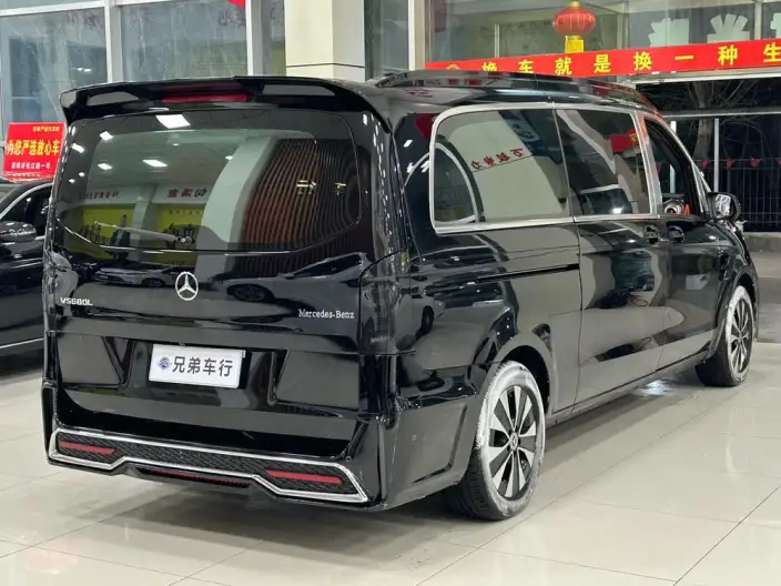 Viano 2023 Model 2.0T Elite Edition 7 seat – фото 4