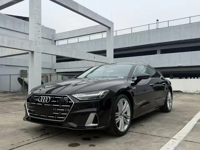 Audi A7 L 2025 Model 45 TFSI quattro Luxury Model – фото 1