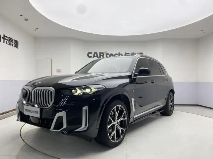 BMW X5 2025 Model xDrive30Li Exclusive Model M Sports Night Set – фото 1