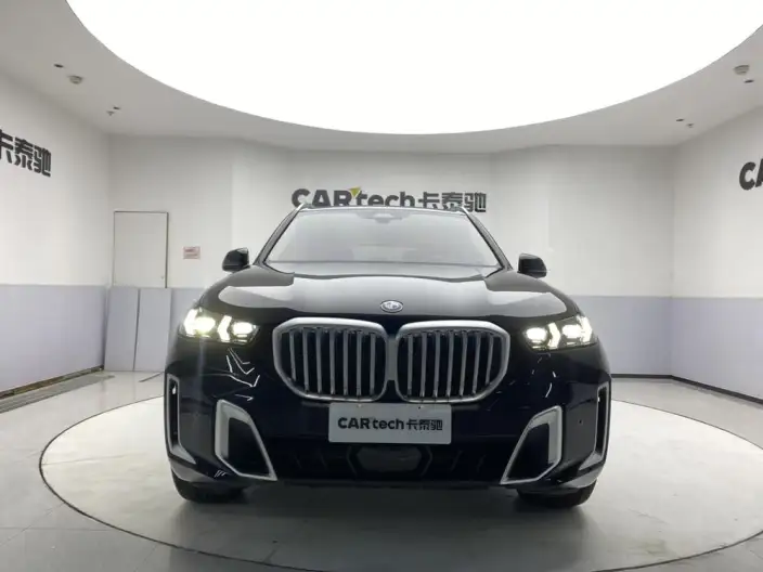 BMW X5 2025 Model xDrive30Li Exclusive Model M Sports Night Set – фото 2