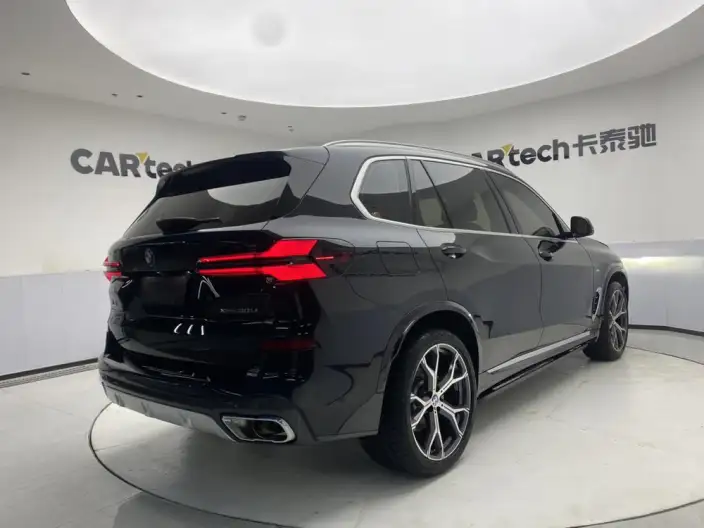 BMW X5 2025 Model xDrive30Li Exclusive Model M Sports Night Set – фото 7