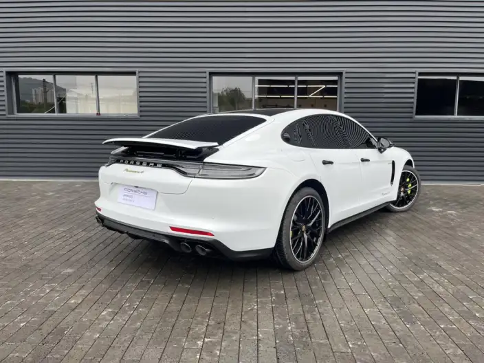 Panamera E-Hybrid 2023 Model Panamera 4 E-Hybrid Platinum edition 2.9T – фото 5