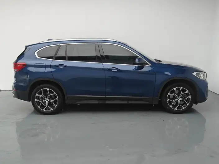 BMW X1 2021 Model Facelift sDrive25Li Leading Model – фото 8