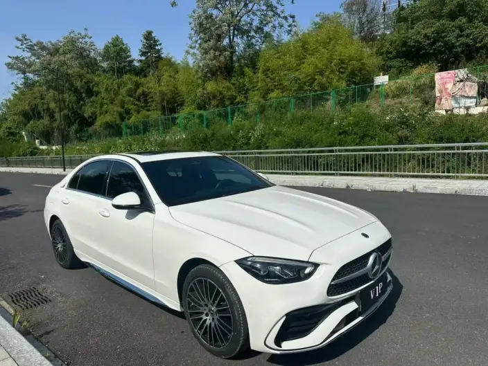 Mercedes-Benz C-Class 2024 Model C 200 L Sports Edition – фото 3
