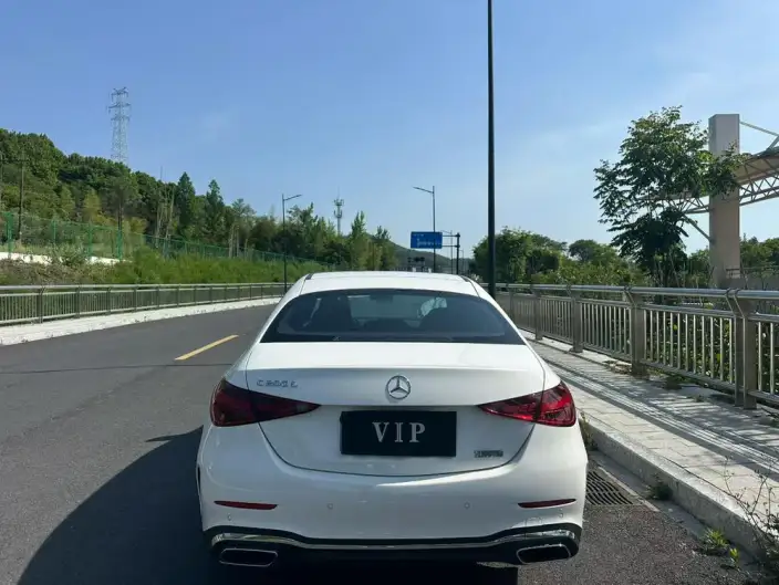 Mercedes-Benz C-Class 2024 Model C 200 L Sports Edition – фото 5