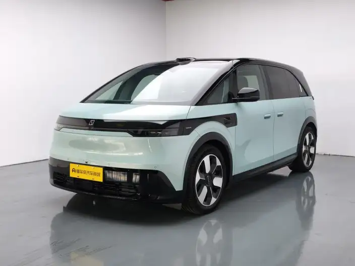 ZEEKR MIX 2025 Model 76kWh Smart Driving Edition – фото 1