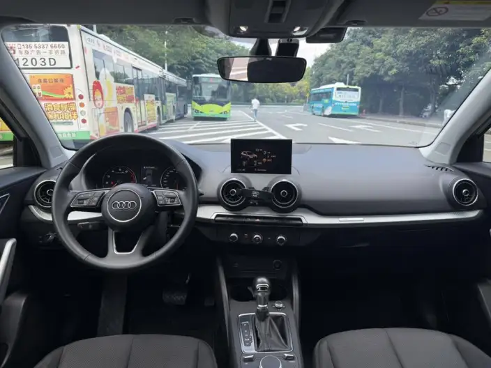 AUDI Q2L 2020 Model 35TFSI Enterprising Dynamic Model – фото 5