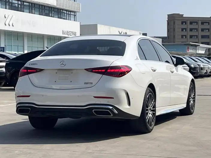 Mercedes-Benz C-Class 2024 Model Facelift C 260 L Sports Edition – фото 4