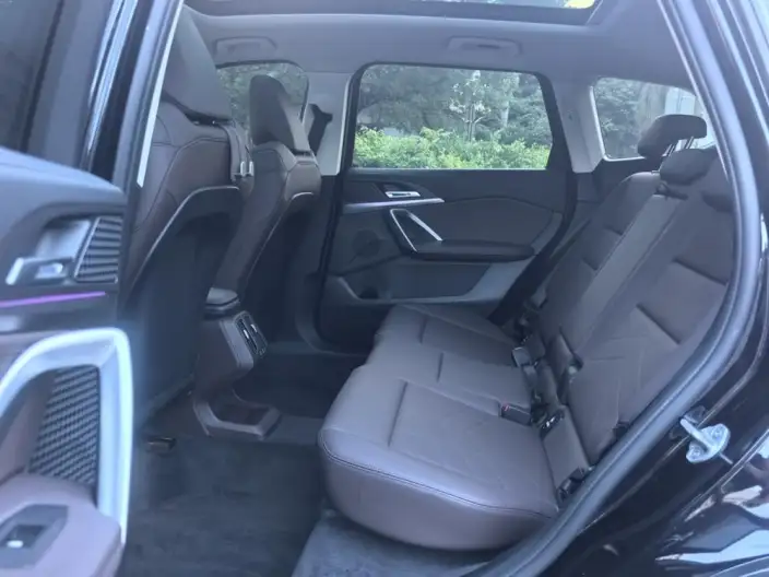 BMW X1 2025 Model sDrive25Li M Sports Set – фото 9