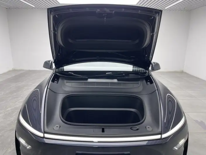 Model Y 2025 Model Rear-wheel drive version – фото 10