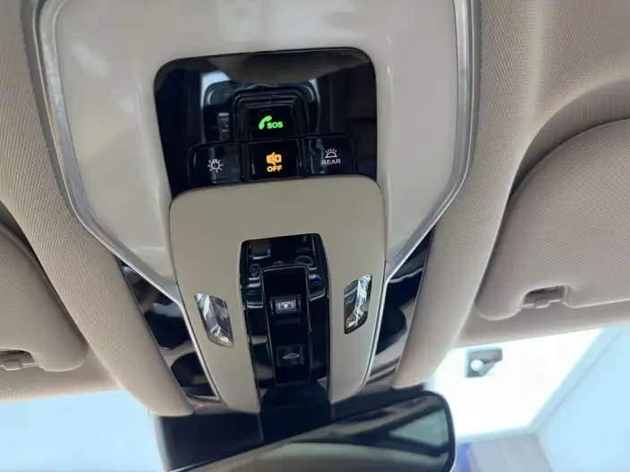 HONGQI H9 2020 Model 2.0T Smart Flag Enjoy Edition – фото 9