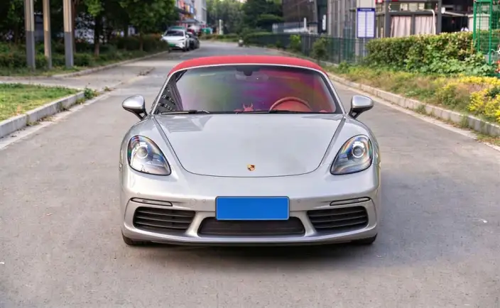Porsche 718 2023 Model Boxster 2.0T – фото 2