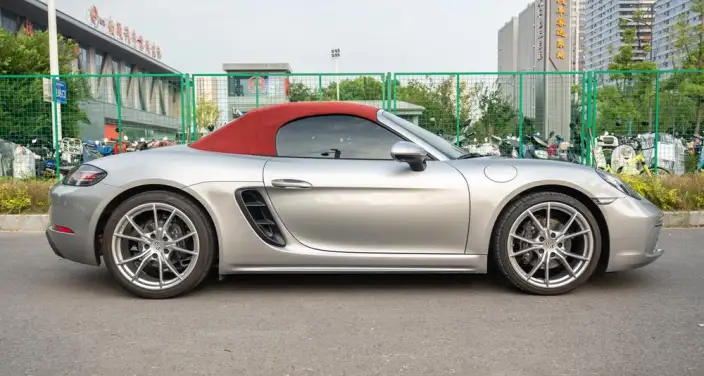 Porsche 718 2023 Model Boxster 2.0T – фото 7