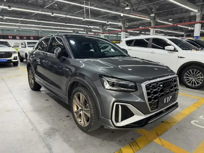 AUDI Q2L 2022 Model 35 TFSI Fashion Dynamic Model – фото 3