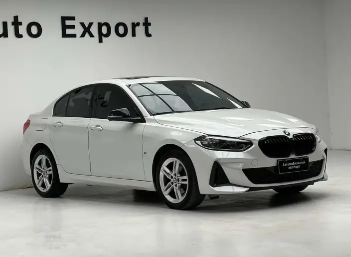 BMW 1 Series 2021 Model Facelift 120i M Sports Night Edition – фото 3