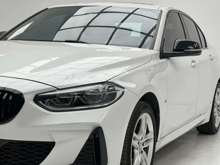 BMW 1 Series 2021 Model Facelift 120i M Sports Night Edition – фото 8