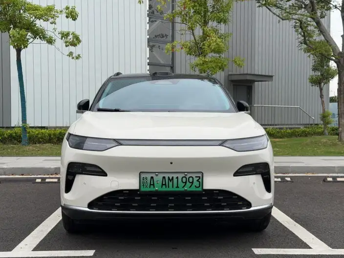 Leapmotor C11 2026 Model EV Edition 640 LiDAR Zhizun Edition – фото 2