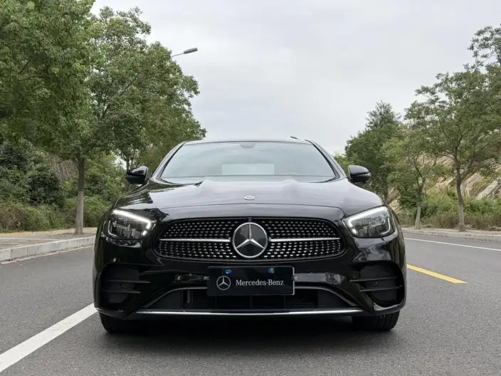Mercedes-Benz E-Class 2022 Model E 300 L Luxury Model Sports sedan – фото 2