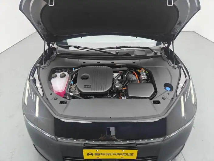 Lynk & Co 10 EM-P 2025 Model 120 4WD Ultra H5 – фото 10
