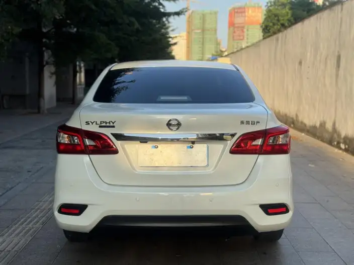 Nissan Sylphy 2024 Model Facelift Classic 1.6L XL CVT Deluxe Edition – фото 5