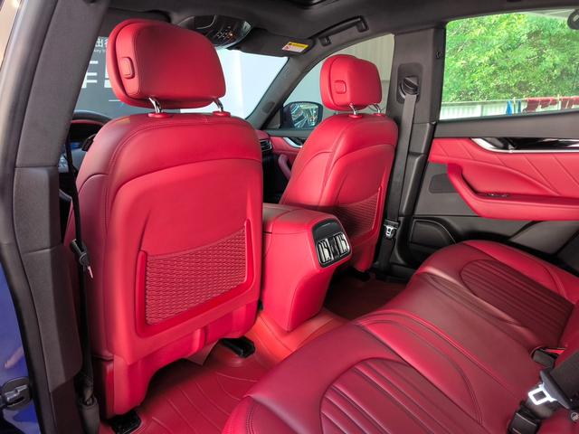 Levante Модель 2019 года 3.0T 350Hp Standard Edition Country VI – фото 15