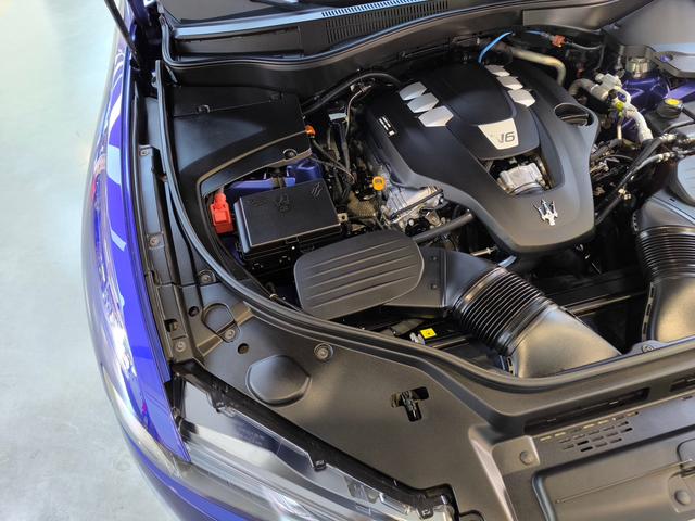 Levante Модель 2019 года 3.0T 350Hp Standard Edition Country VI – фото 28