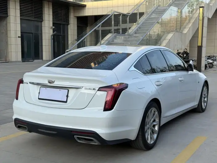 Cadillac CT5 2020 Model 28T Fashion Model – фото 6