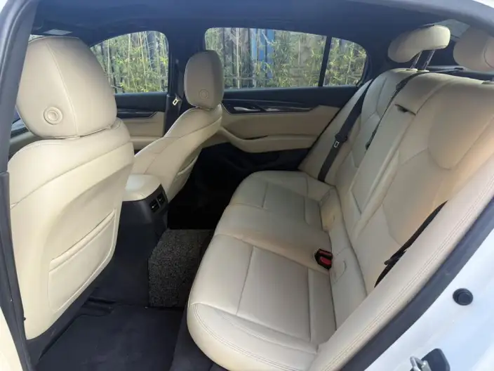 Cadillac CT5 2020 Model 28T Fashion Model – фото 9