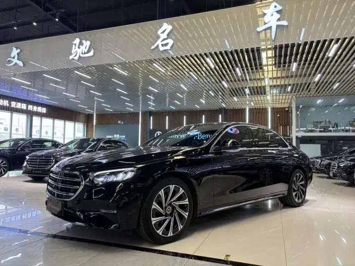 Mercedes-Benz E-Class 2024 Model E 300 L Luxury Model sedan – фото 1