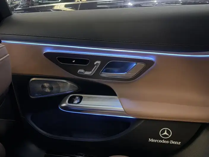 Mercedes-Benz E-Class 2024 Model E 300 L Luxury Model sedan – фото 9