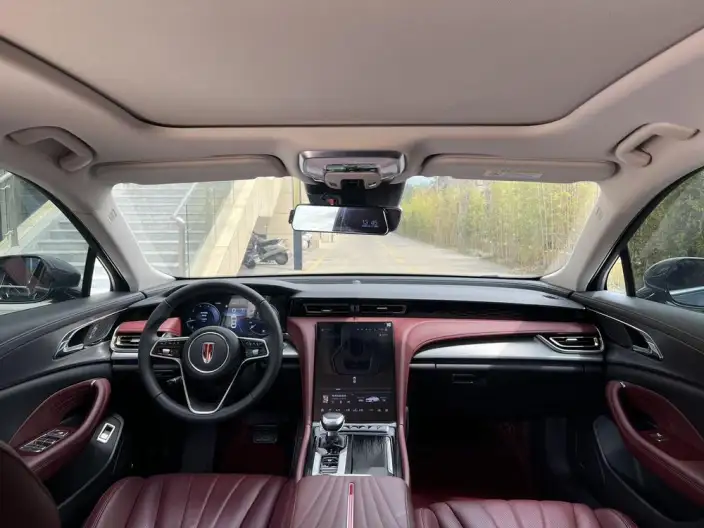 Hongqi H5 2024 Model 2.0T Automatic Flag Enjoy Edition – фото 7