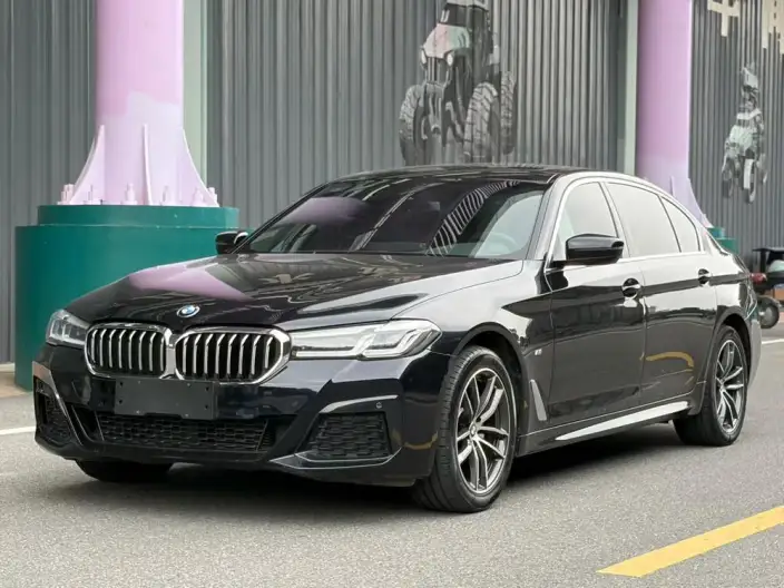 BMW 5 Series 2022 Model Facelift 525Li M Sports Set