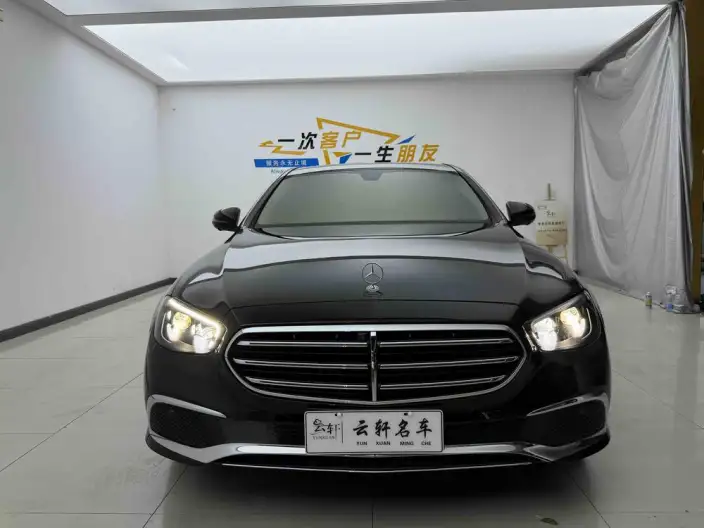 Mercedes-Benz E-Class 2023 Model E 300 L Fashion Model sedan – фото 2