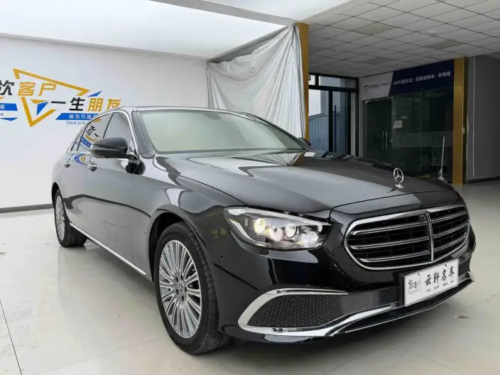 Mercedes-Benz E-Class 2023 Model E 300 L Fashion Model sedan – фото 3