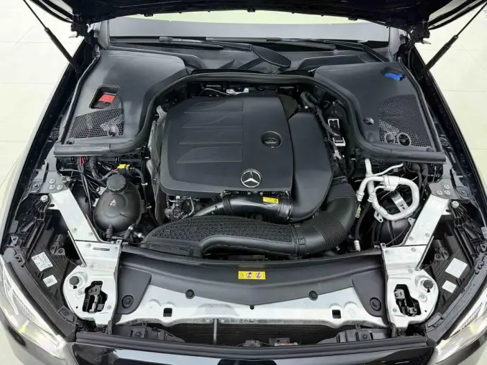 Mercedes-Benz E-Class 2023 Model E 300 L Fashion Model sedan – фото 7