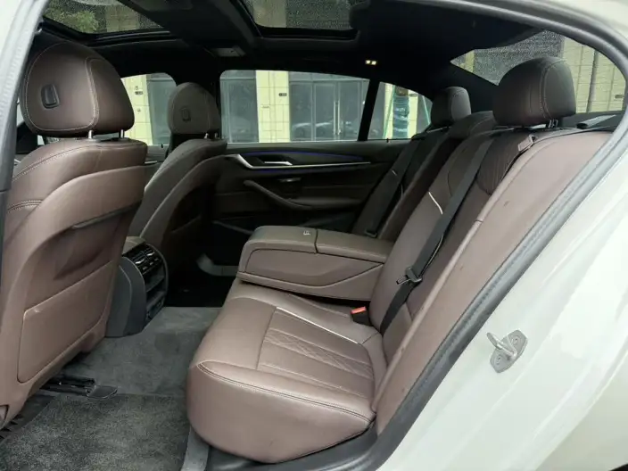 BMW 5 Series 2022 Model Facelift II 530Li Leading Model M Sports Set – фото 9