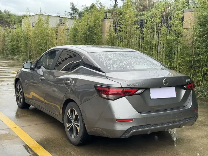Nissan Sylphy 2022 Model 1.6L XL CVT Yuexiang Edition – фото 4