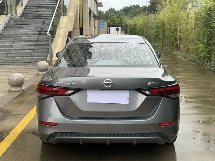 Nissan Sylphy 2022 Model 1.6L XL CVT Yuexiang Edition – фото 5