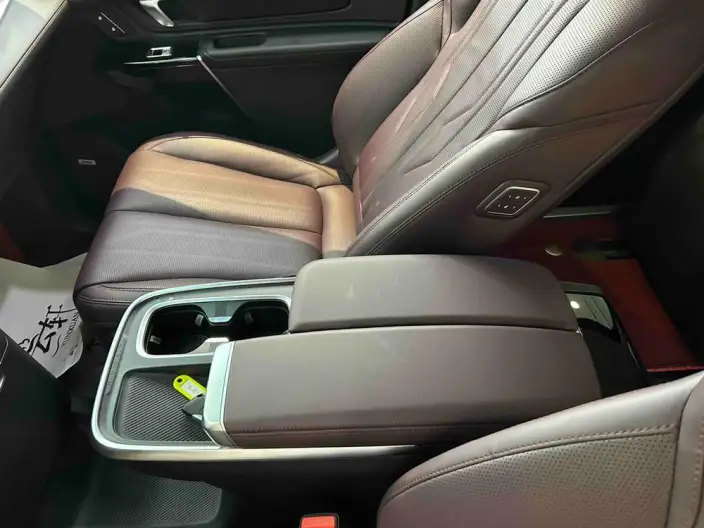 Century 2023 Model 2.0T VI seat Yunshi Edition – фото 9